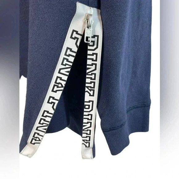 PINK With 5th & Ocean “T” Blue  Sweatshirt Size Small - Picture 6 of 7